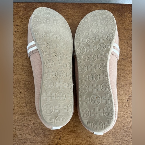 Tory Burch Canvas Beige Red Slip On Shoes 9 - Picture 7 of 8